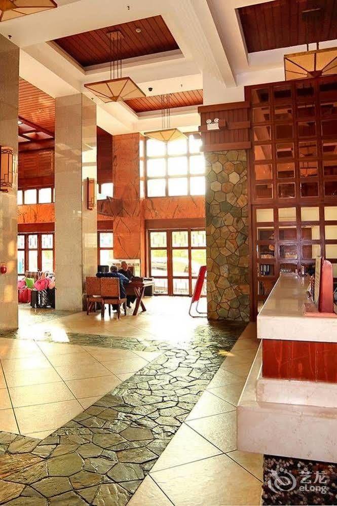 Haiyue Bay Holiday Hotel Sanya Exterior foto